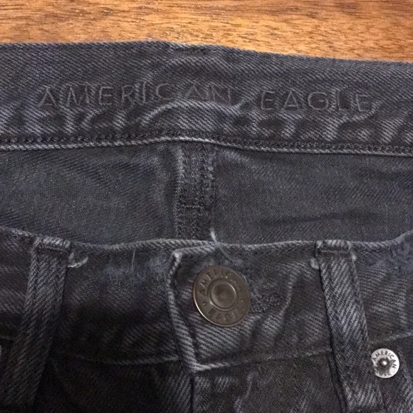 American Eagle Black Distressed Jeans - Picture 5 of 7